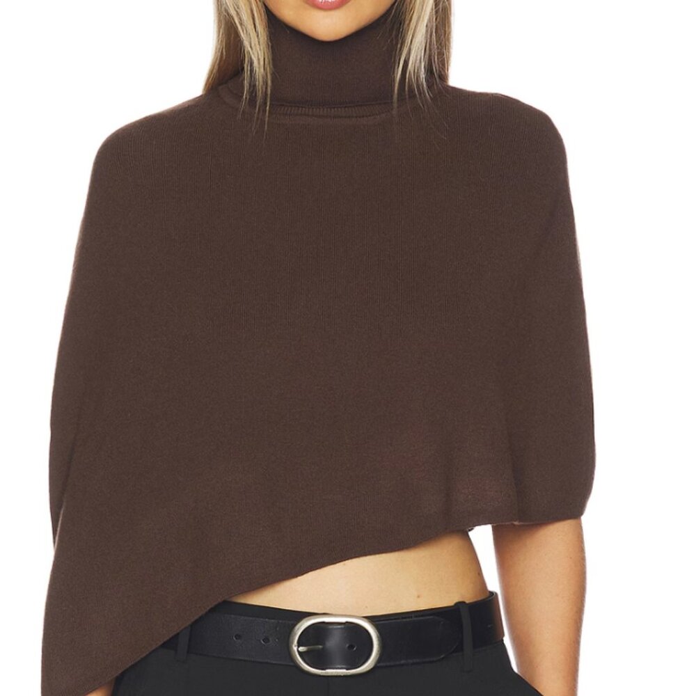 Sophie Poncho